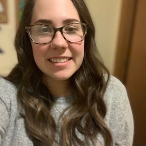 Meet your Posher, Kari